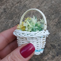 миниатюрная плетеная корзинка с цветами, белая | интернет магазин Сотворчество_0