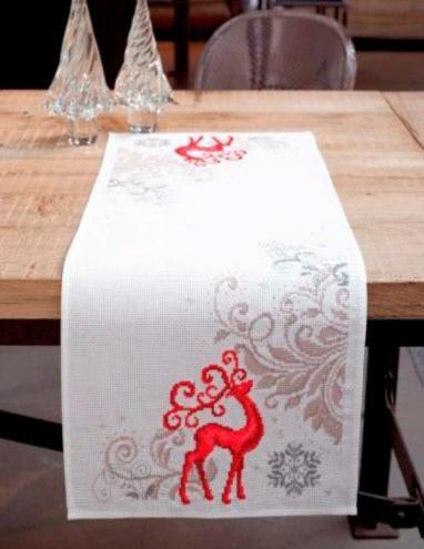PN-0150194 Набор для вышивания крестом (дорожка на стол) Vervaco Proud deer "Гордый олень"